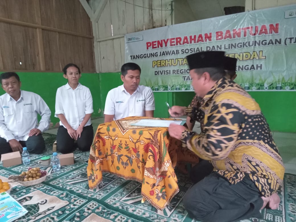 Program TJSL Perhutani Kendal Sasar Renovasi Mushola At Taqwa Dukuh Simbang Desa Bebengan Boja
