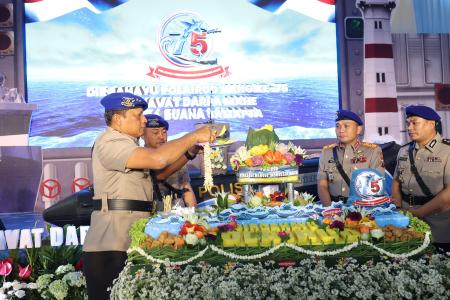 KAPOLDA JATIM MENEKANKAN PENTINGNY